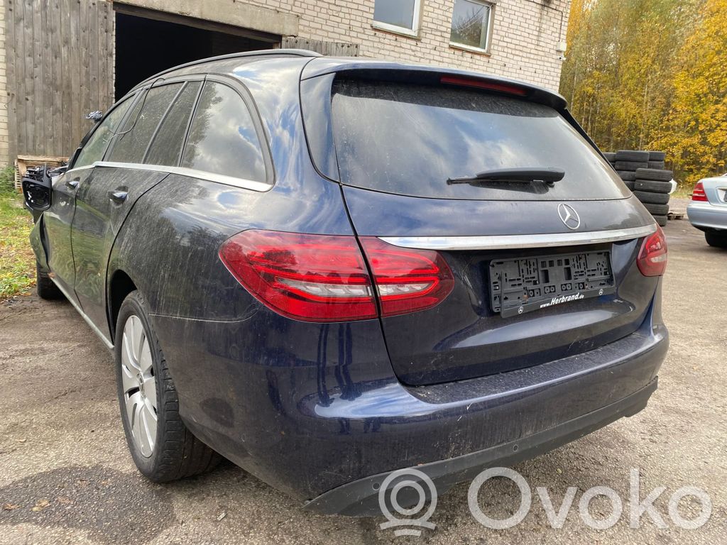 C W205 C-class, AMG (W202, W203, W204, W205, W206)  A1679004712