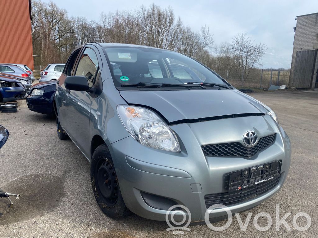 Yaris Yaris  896610DB60