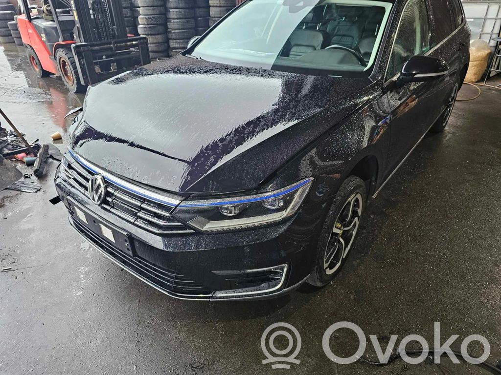 PASSAT B8 Passat  3G0941633J