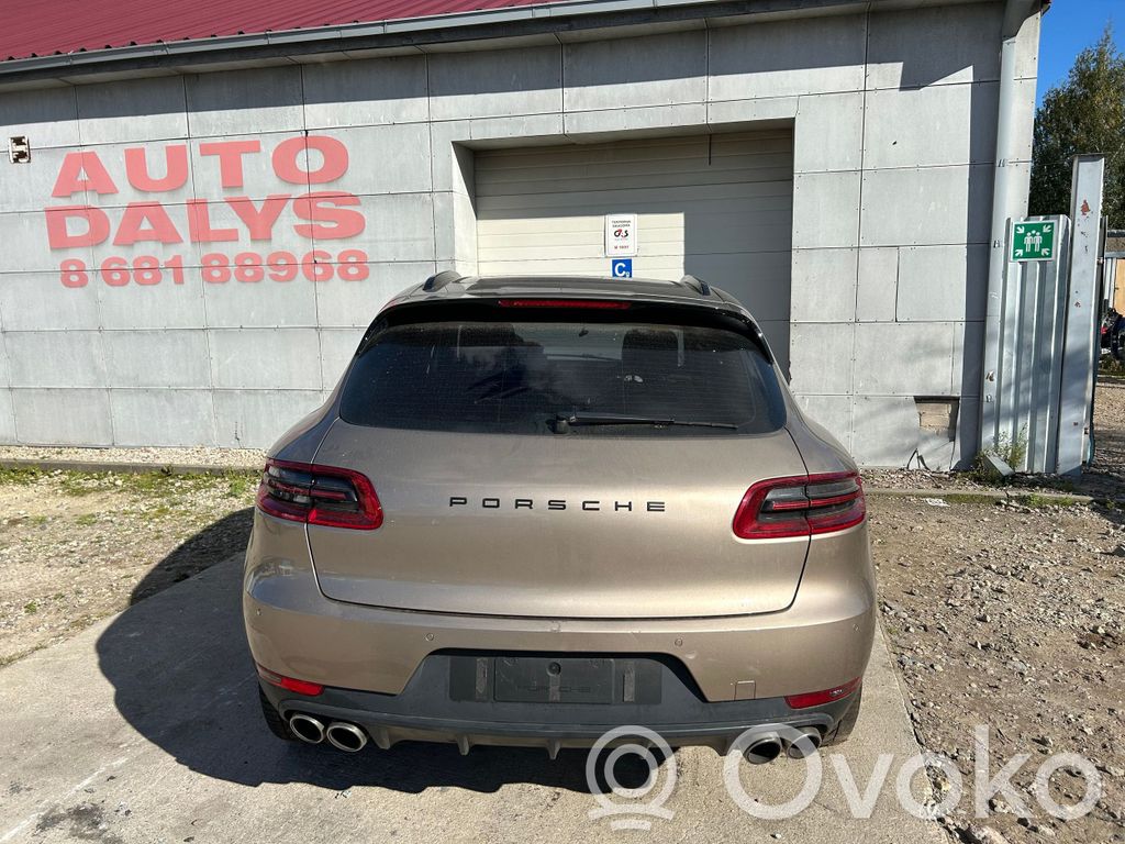 Macan (95B) Macan  95B907508