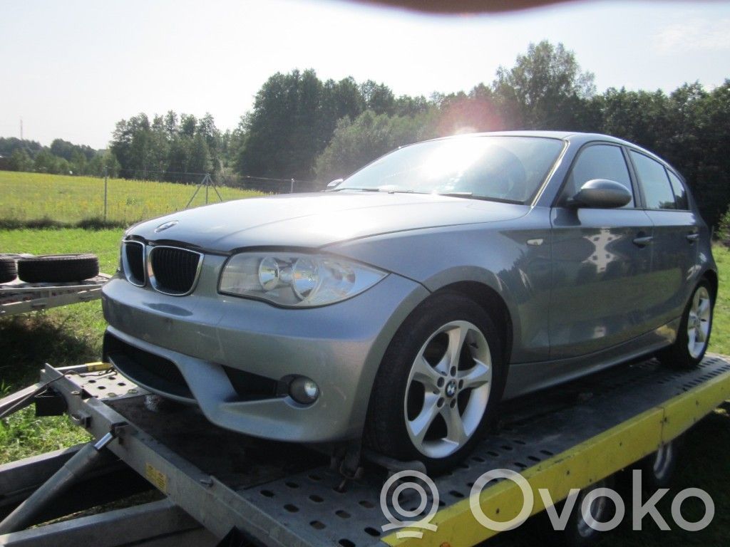 1 E81 E87 Series 1  0281004018