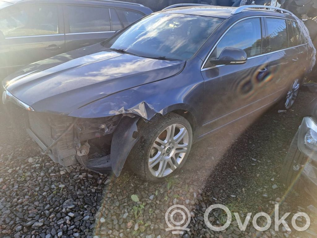 Superb B6 (3T) Superb  1K0937087P