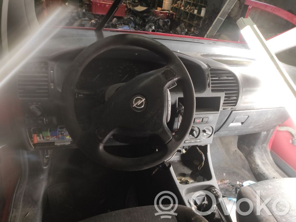Zafira A Zafira  13147264