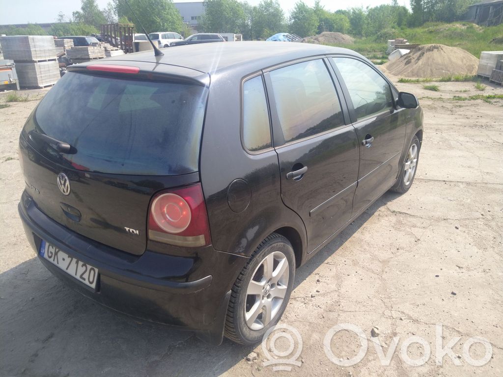 Polo IV 9N3 Polo  6Q0857806