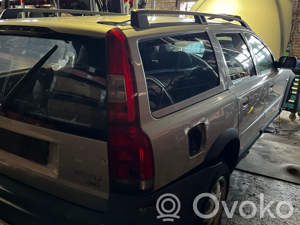 XC70 XC70  0261206828