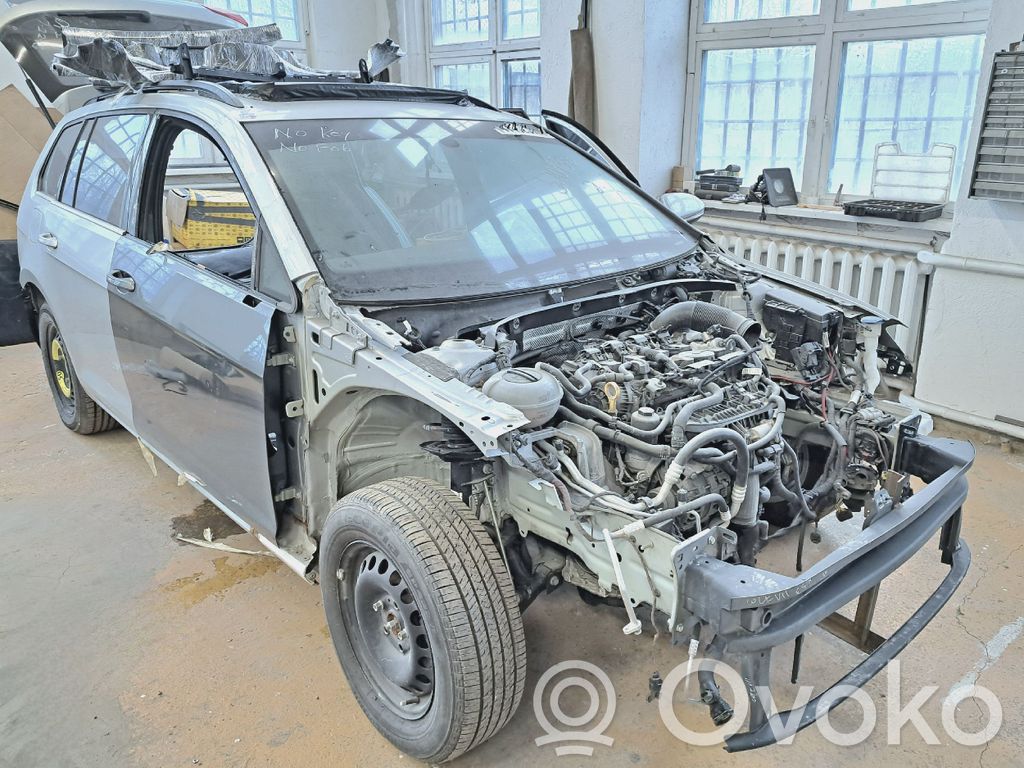 Golf VII Golf  5K4839015S