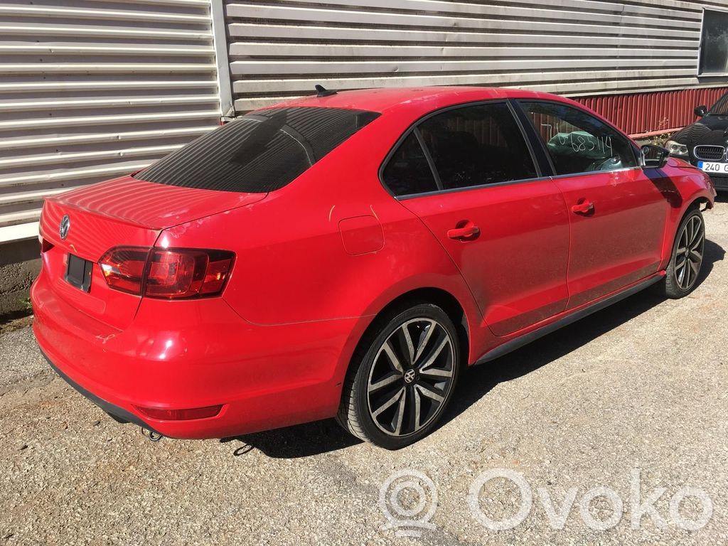 Jetta VI Jetta  06J906027K