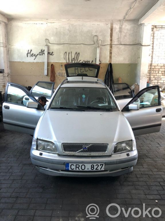 S40, V40 S40, V40  351752