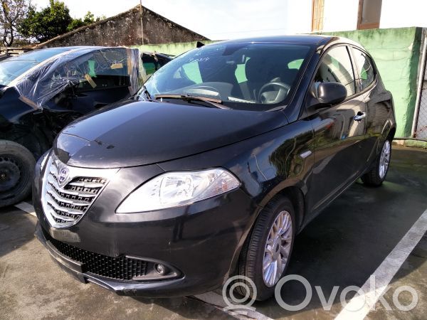 Ypsilon Ypsilon