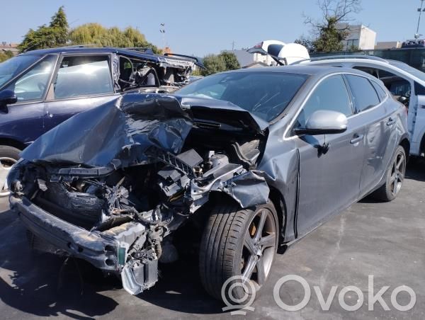 V40 S40, V40