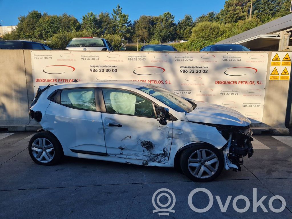 Clio V Clio  476604695R