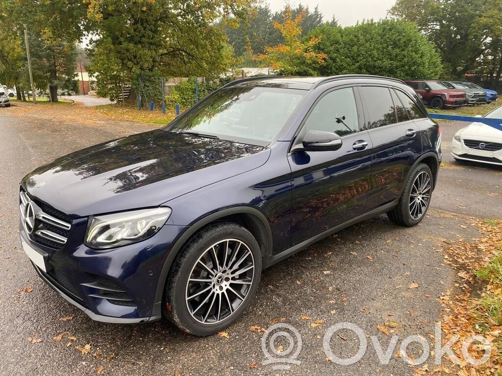 GLC X253 C253 GLC-class  A0075421618