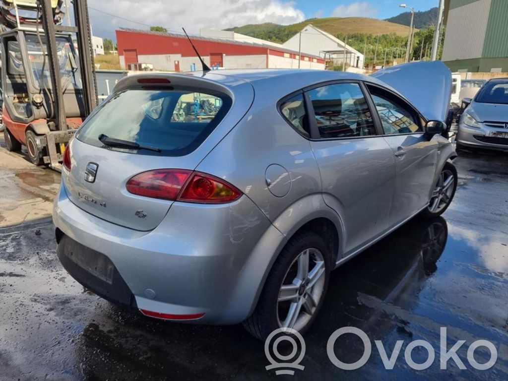 Leon (1P) Leon  010749