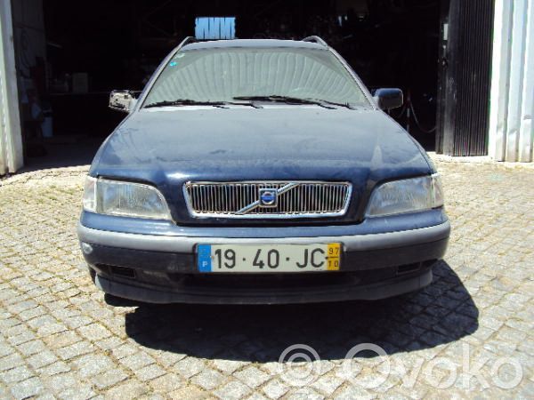 S40, V40 S40, V40