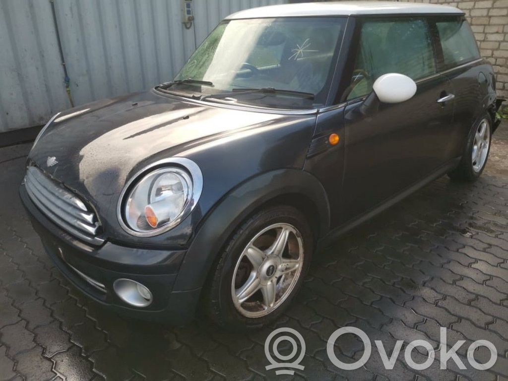 One - Cooper Coupe R56 One/Cooper Coupe R56