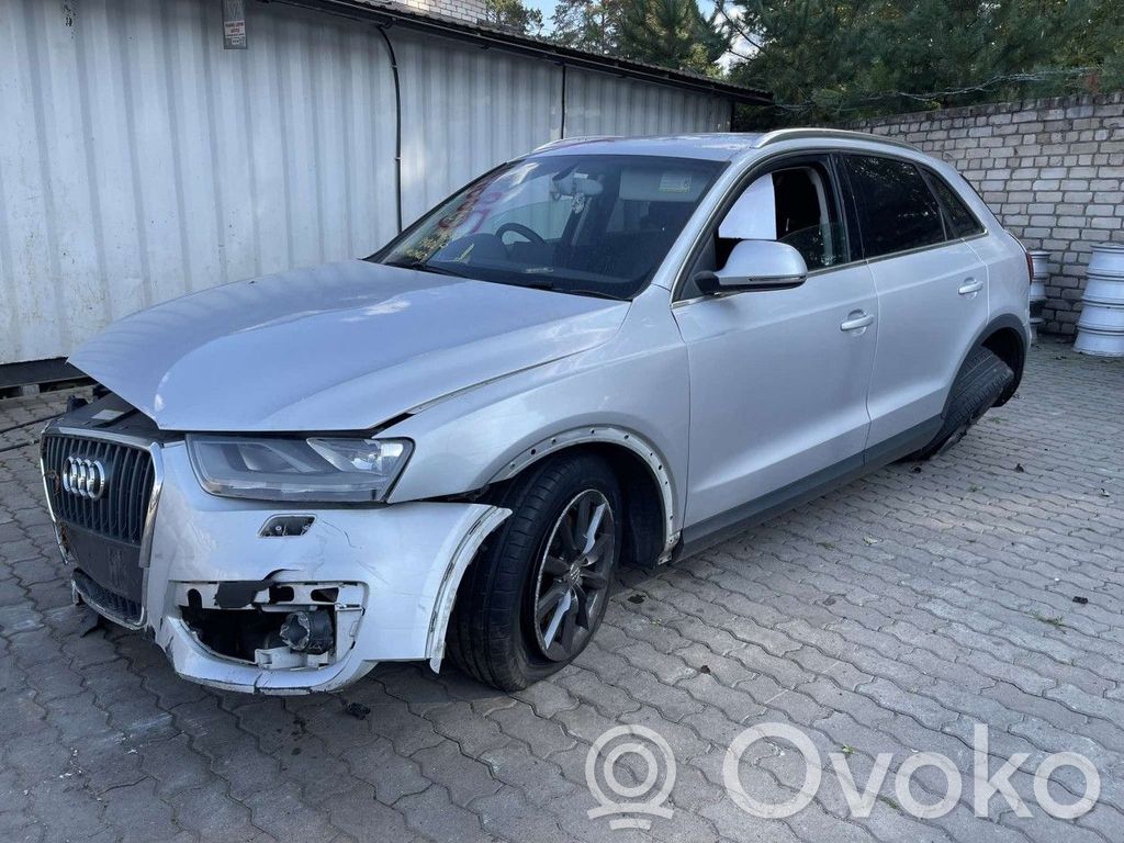 Q3 8U Q3