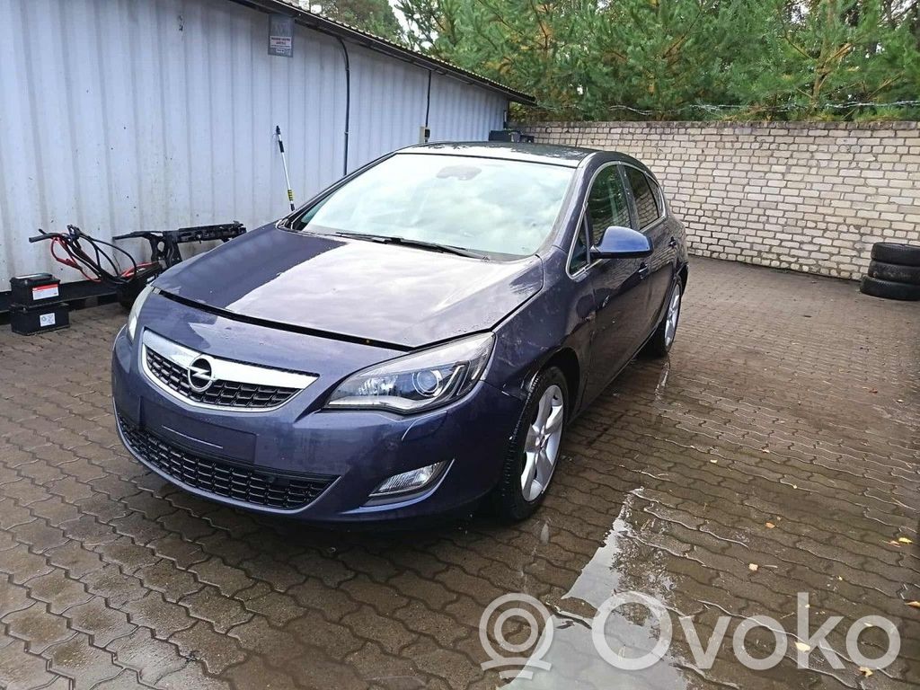 Astra J Astra  LUJ
