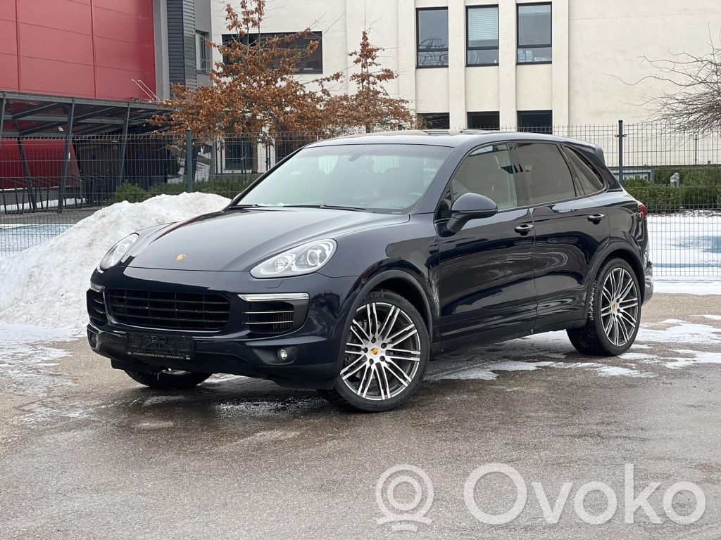 Cayenne (92A) Cayenne  7P5907409R
