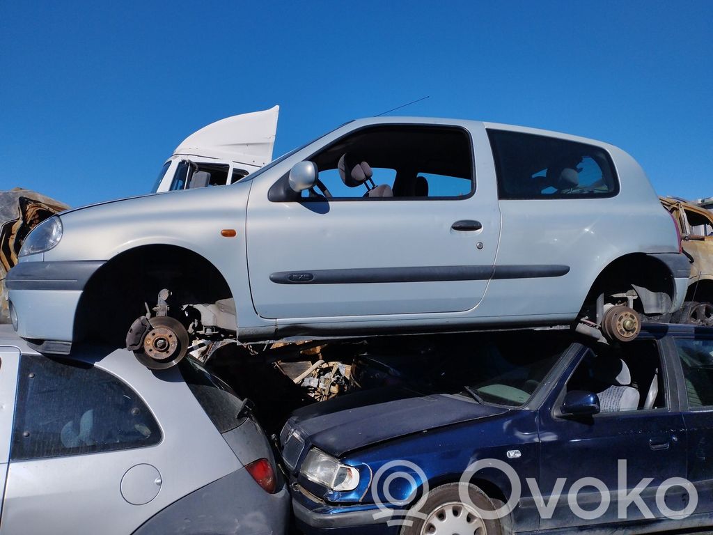 Clio II Clio  027271