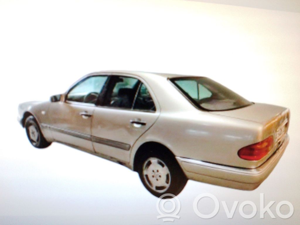E W210 E-class, AMG (W124, W210, W211, W212, W213, C207, W238)  210260