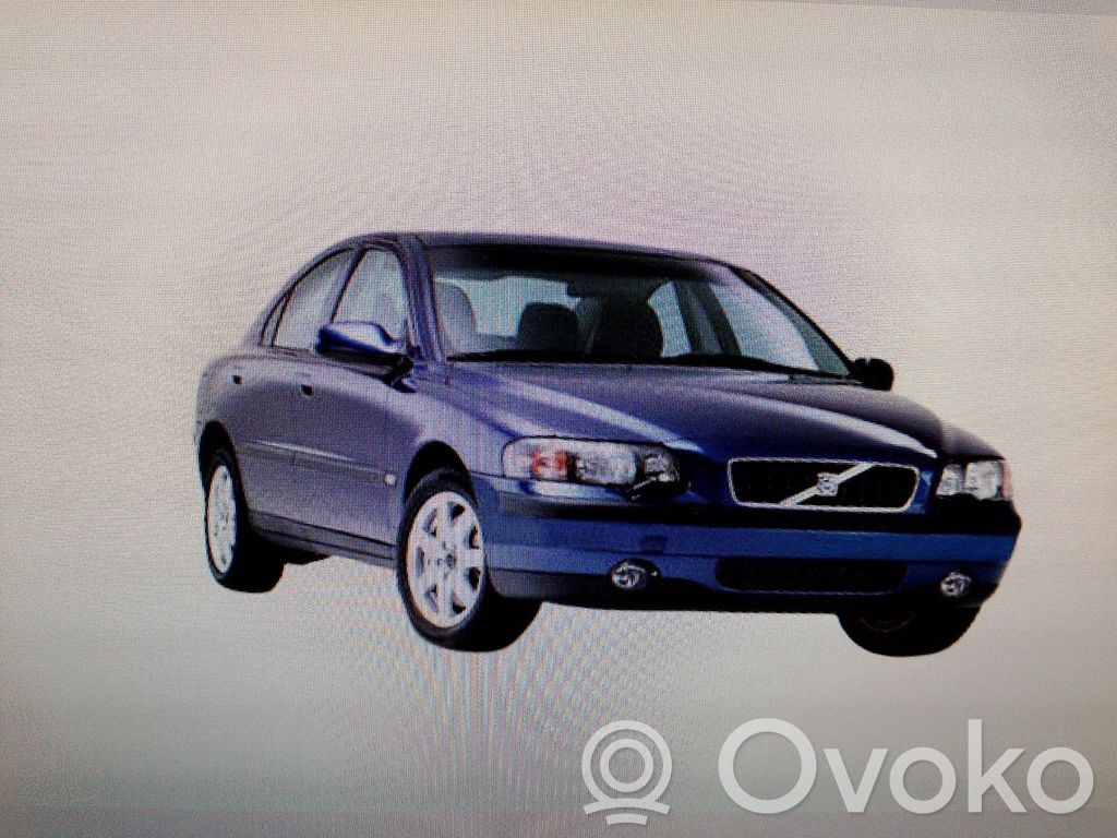 S60 S60  30665339