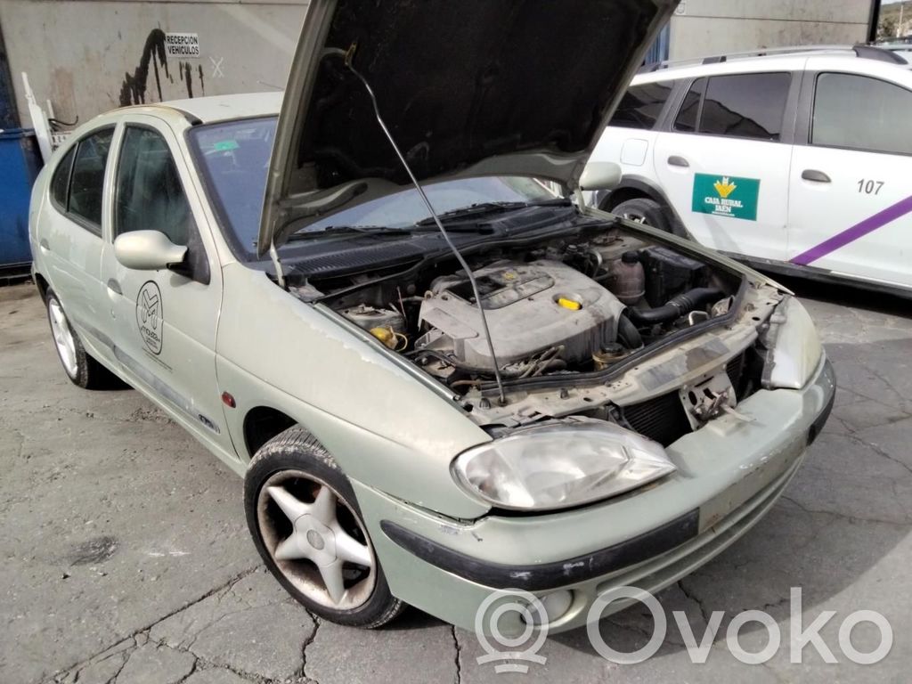 Megane II Megane  8200064685