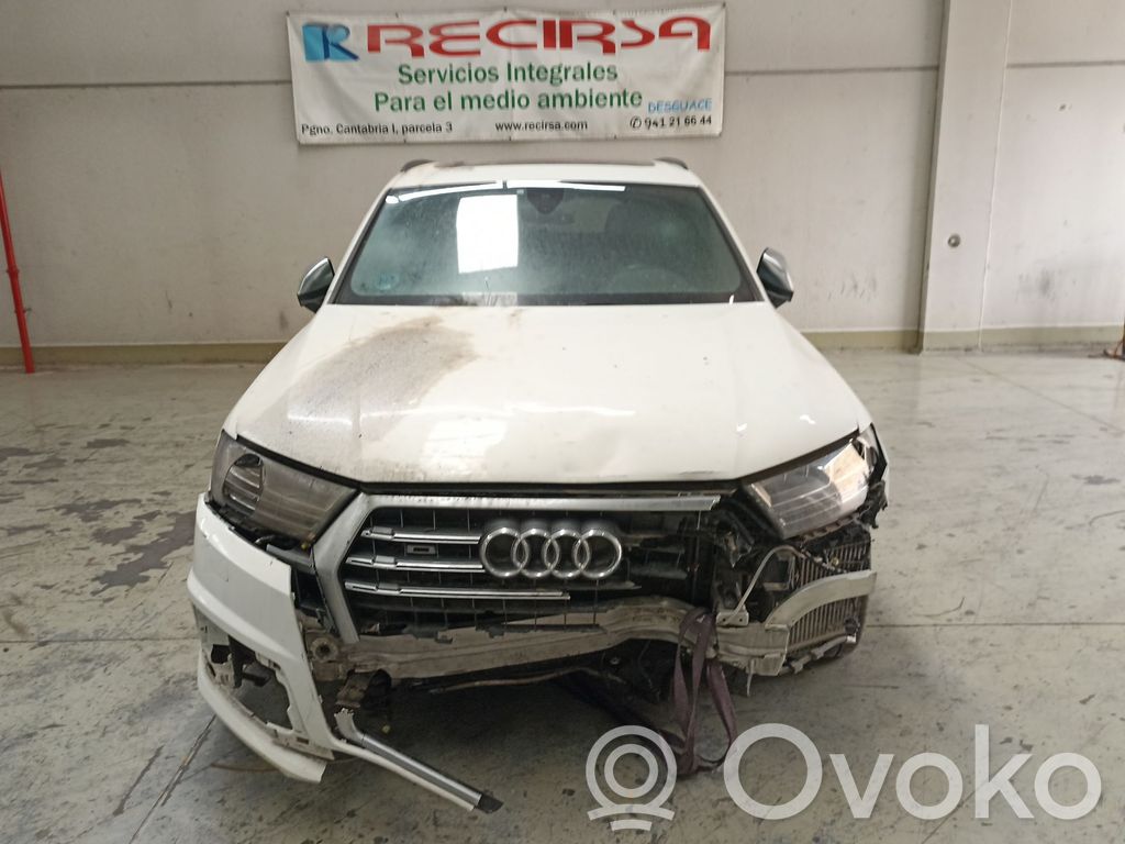 Q7 4M Q7  4M0521101AC