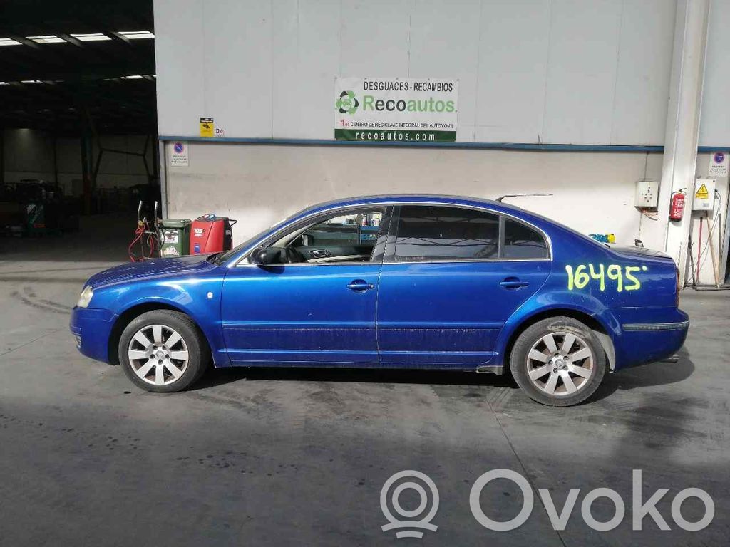 Superb B5 (3U) Superb  3U0953513