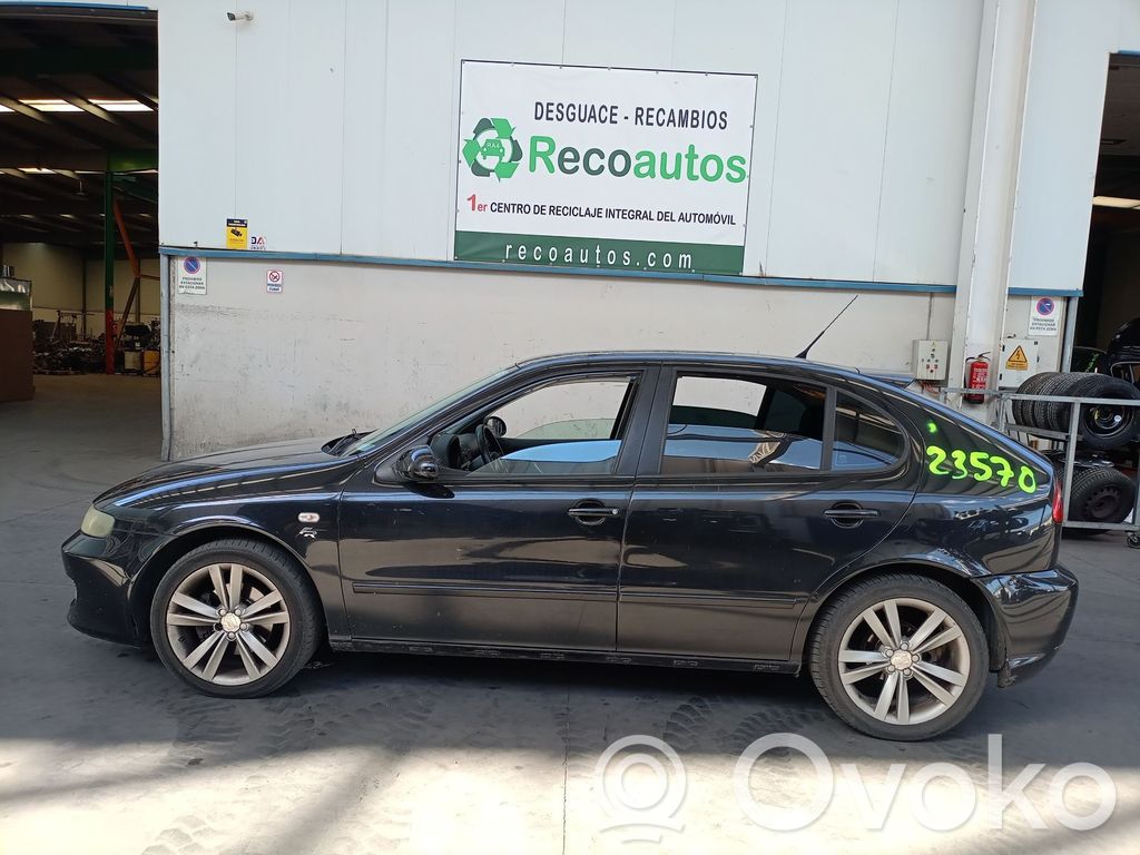 Leon (1M) Leon  1J1907637D