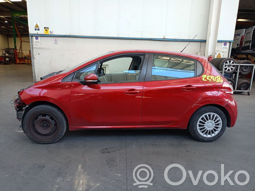 208 I 208  HM01