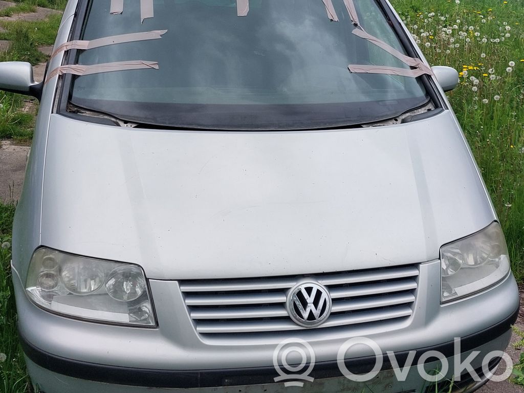 Sharan Sharan  7M3807221D
