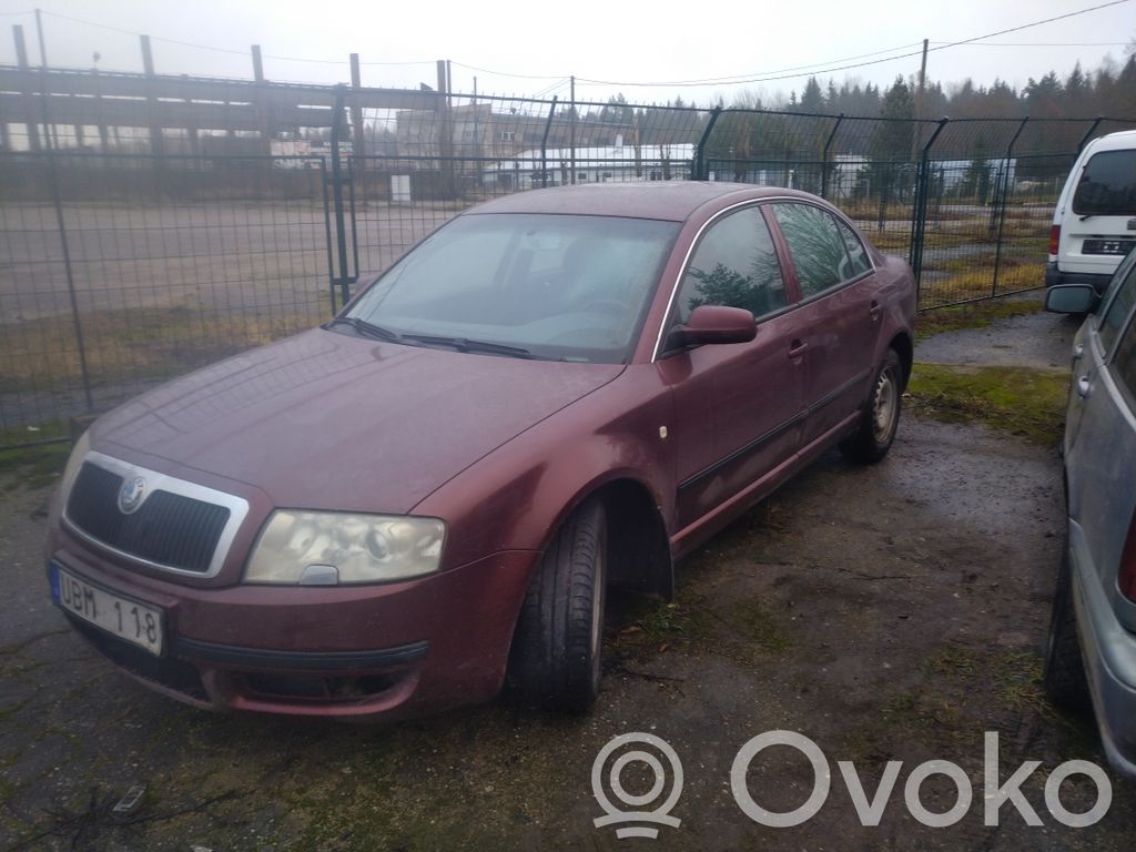 Superb B5 (3U) Superb