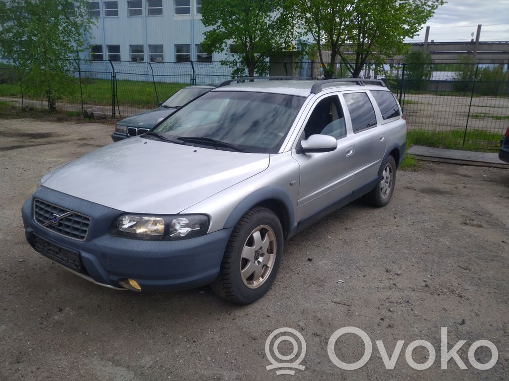 XC70 XC70  8676498