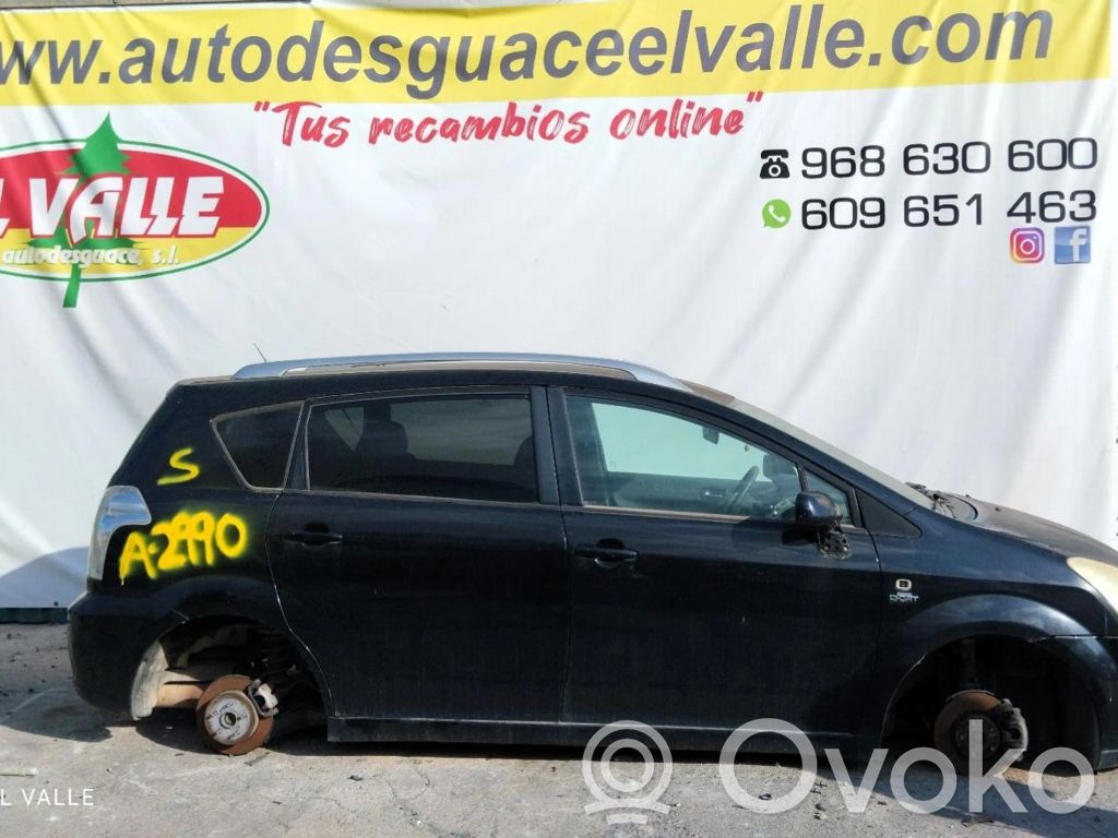 Corolla Verso AR10 Corolla Verso  1BA174