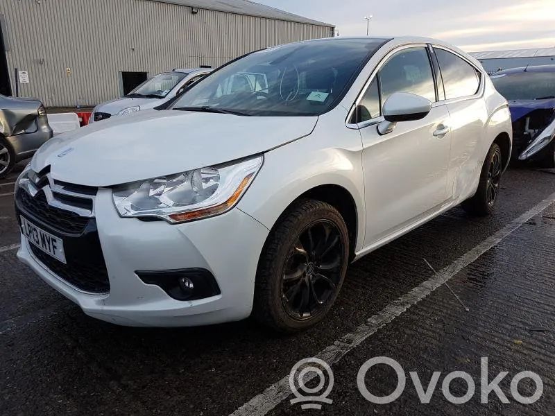 DS4 DS4