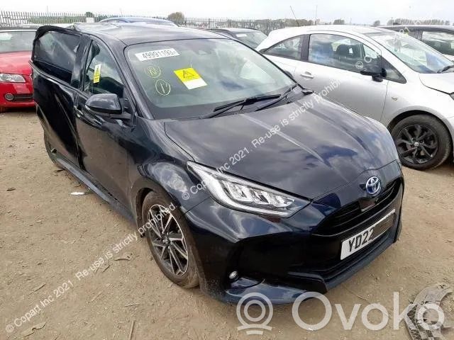 Yaris XP210 Yaris  82113K0010C
