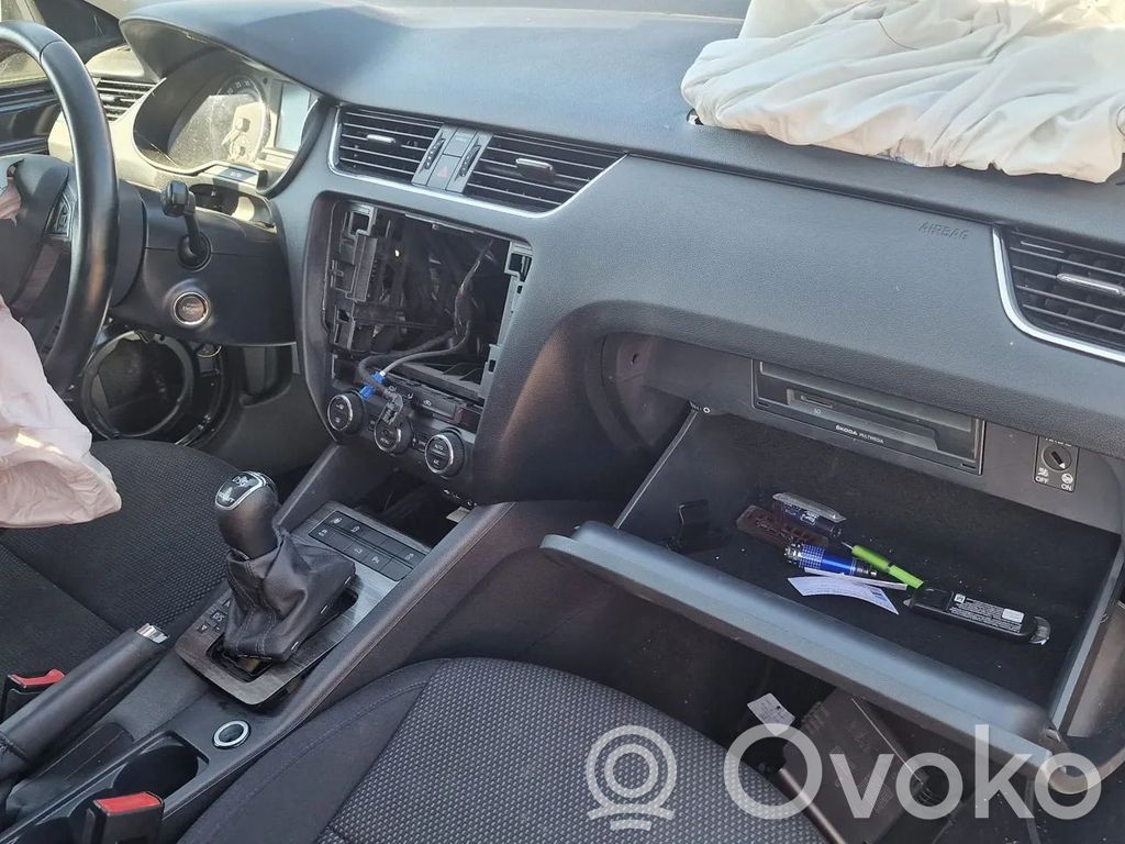 Octavia Mk3 (5E) Octavia  5E1863243B