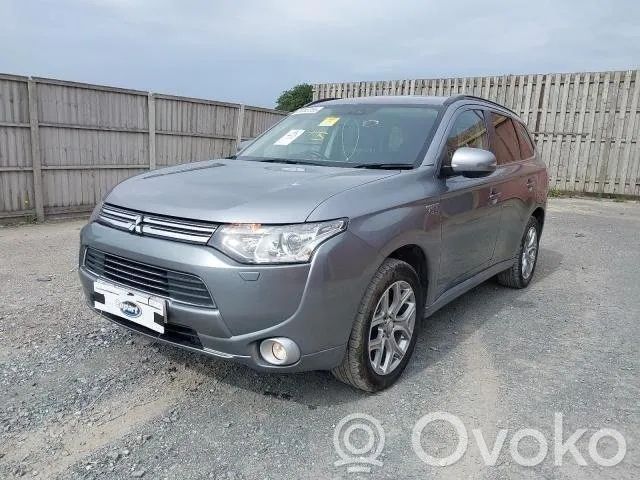 Outlander Outlander  4B45V