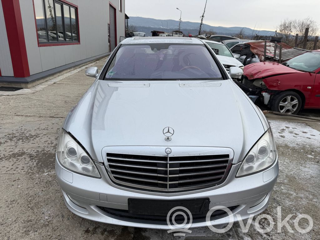 S W221 S-class, AMG (W126, W140, W220, W221, W222)  A0045420818