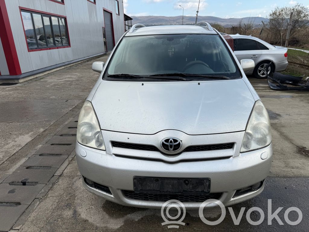 Corolla Verso E121 Corolla Verso  770100F010