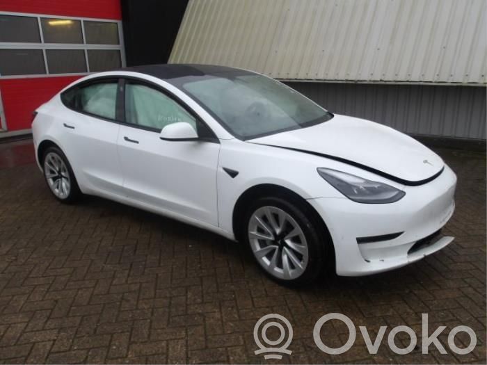 Model 3 Tesla Model 3  P147507600C