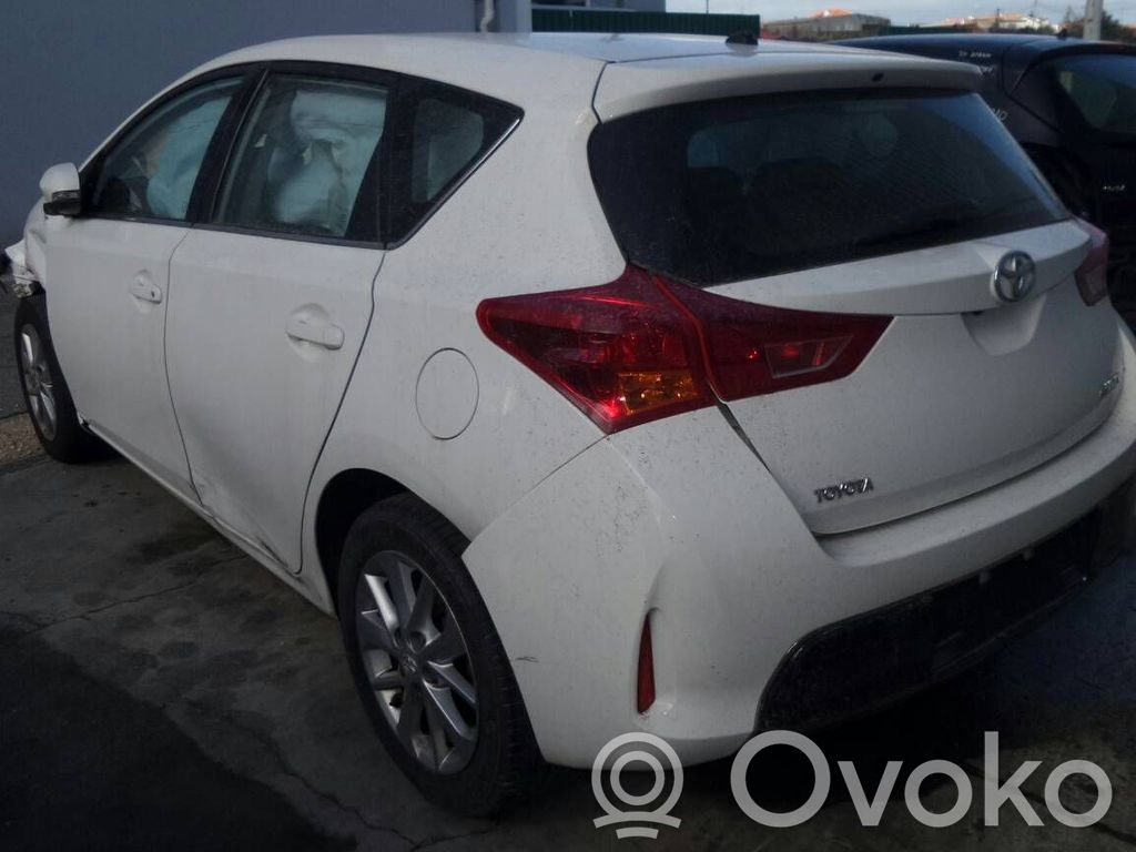 Auris E180 Auris