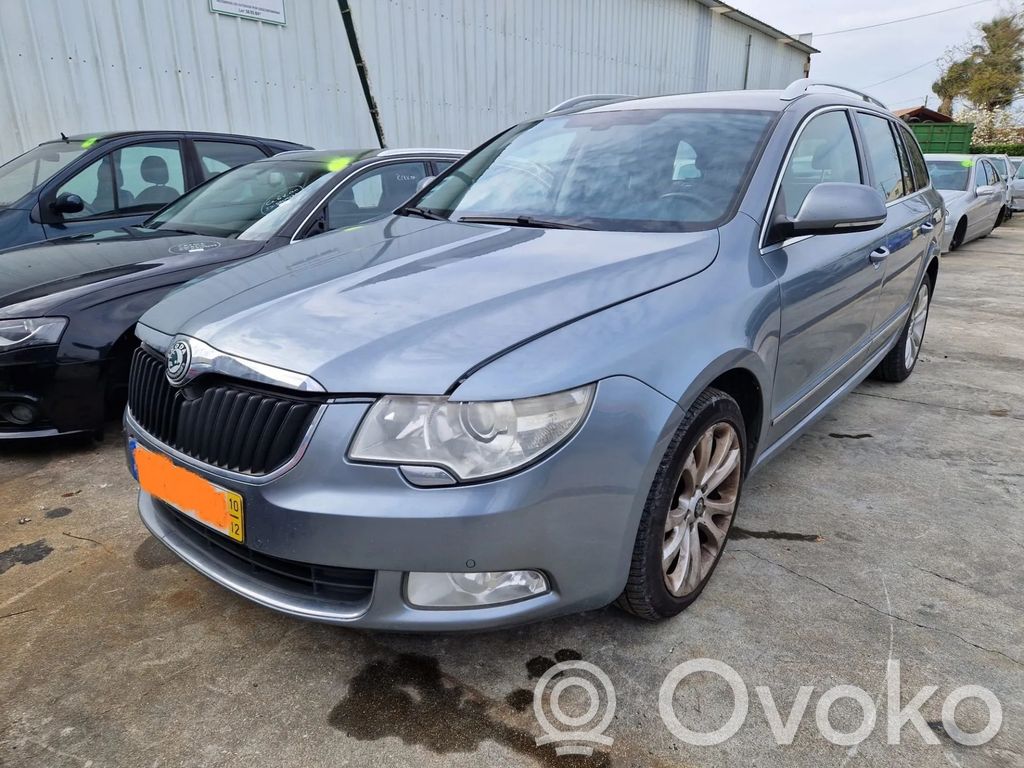 Superb B6 (3T) Superb
