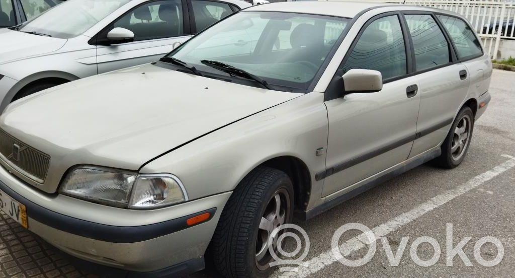 S40, V40 S40, V40