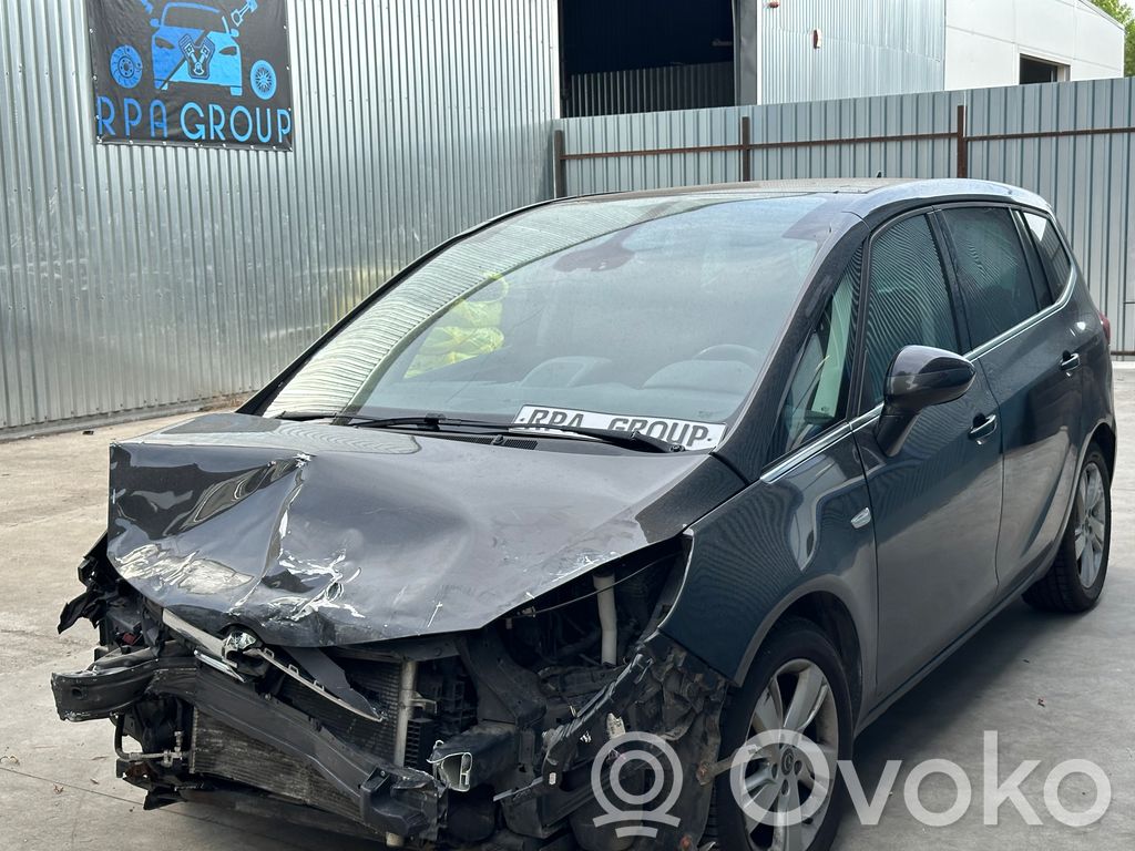 Zafira C Zafira  13248630