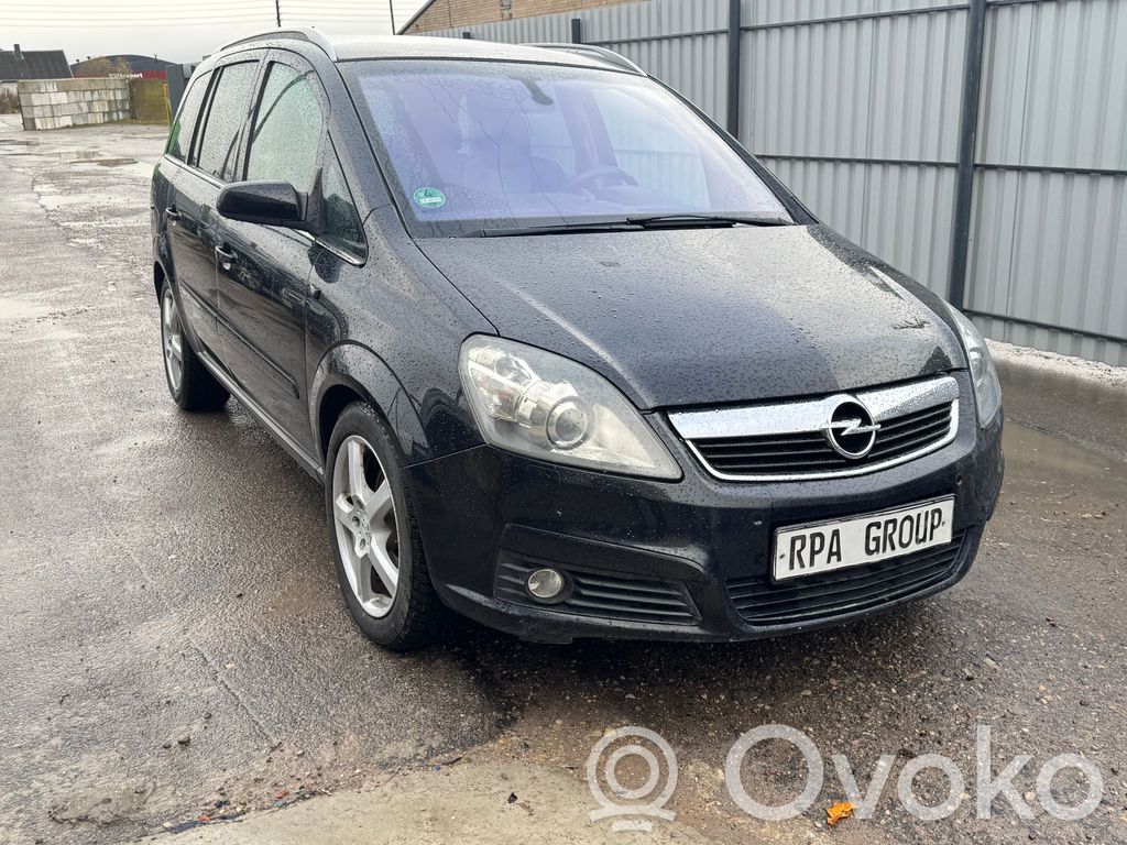 Zafira B Zafira  13137850