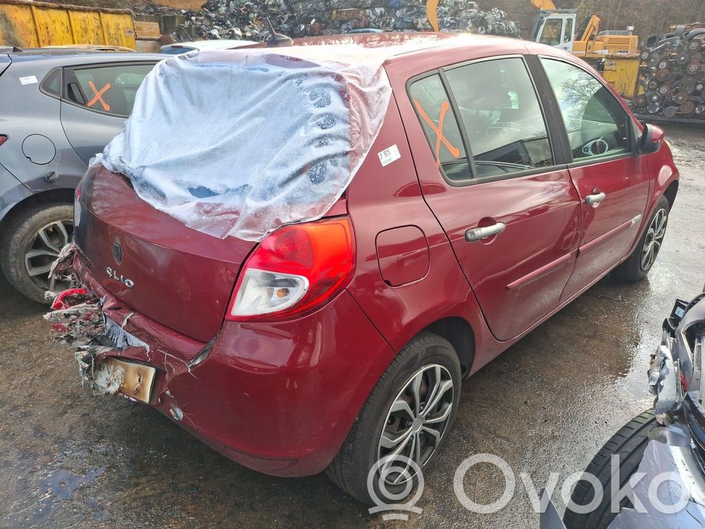 Clio III Clio  8EA012526