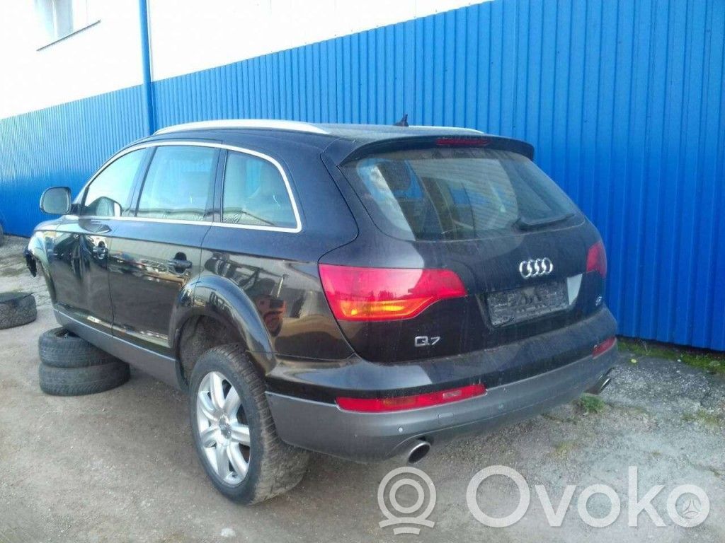 Q7 4L Q7  4L0959655
