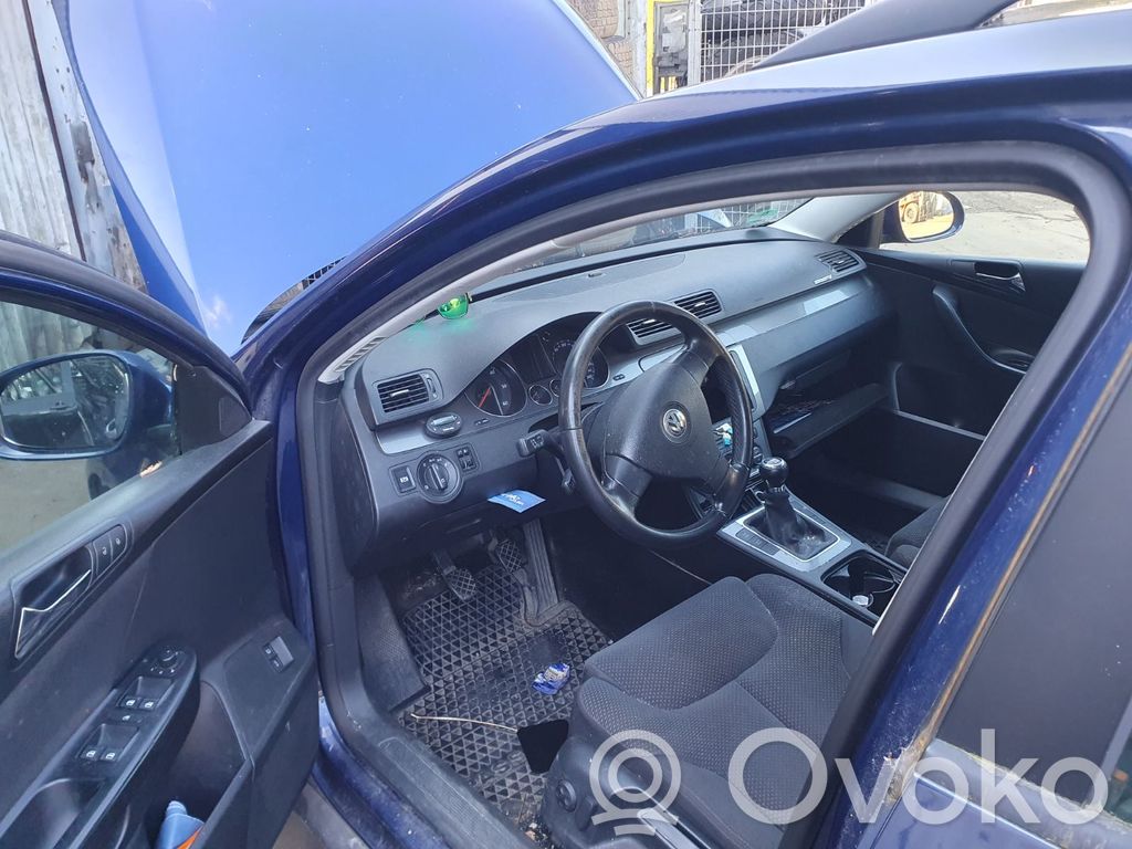 PASSAT B6 Passat  981678113