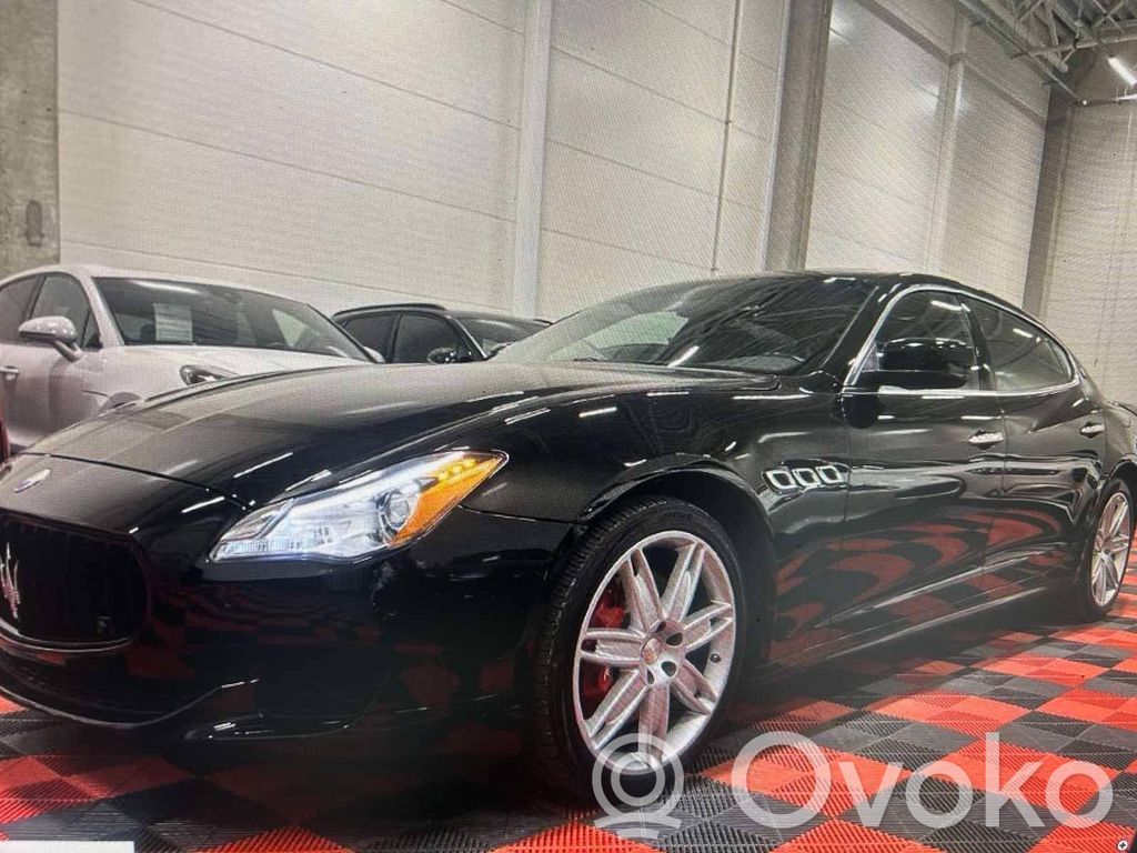 Quattroporte Quattroporte  L90028085